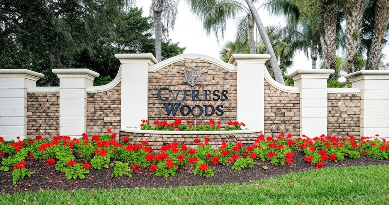 Cypress Woods Golf & Country Club in Naples Florida signage via Grock